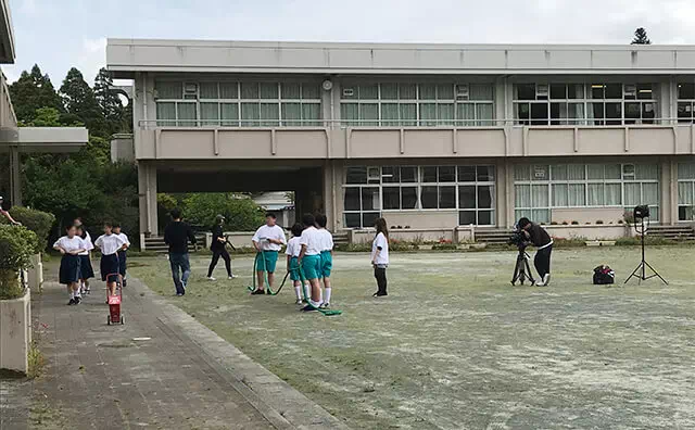 長南東小学校スタジオ グラウンド