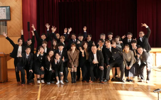 「May J.CH　卒業式サプライズ / スダチシキ」の撮影